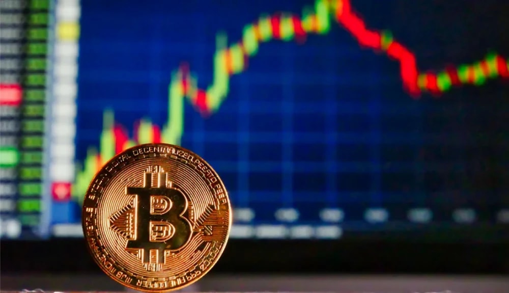Bitcoin Futures Smart Money Index Reaches Record High Anticipating ETF Decision