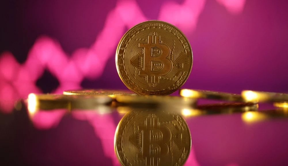 Zero-Fee Bitcoin ETFs: New Era in Crypto