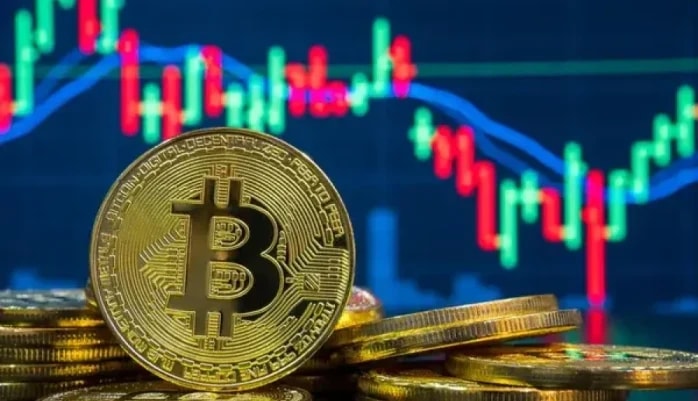 BTC Climbs to $64K After Fed Cuts Interest Rates