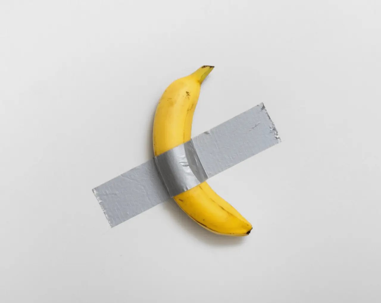 Duct Taped Banana artwork that's bought by Justin Sun